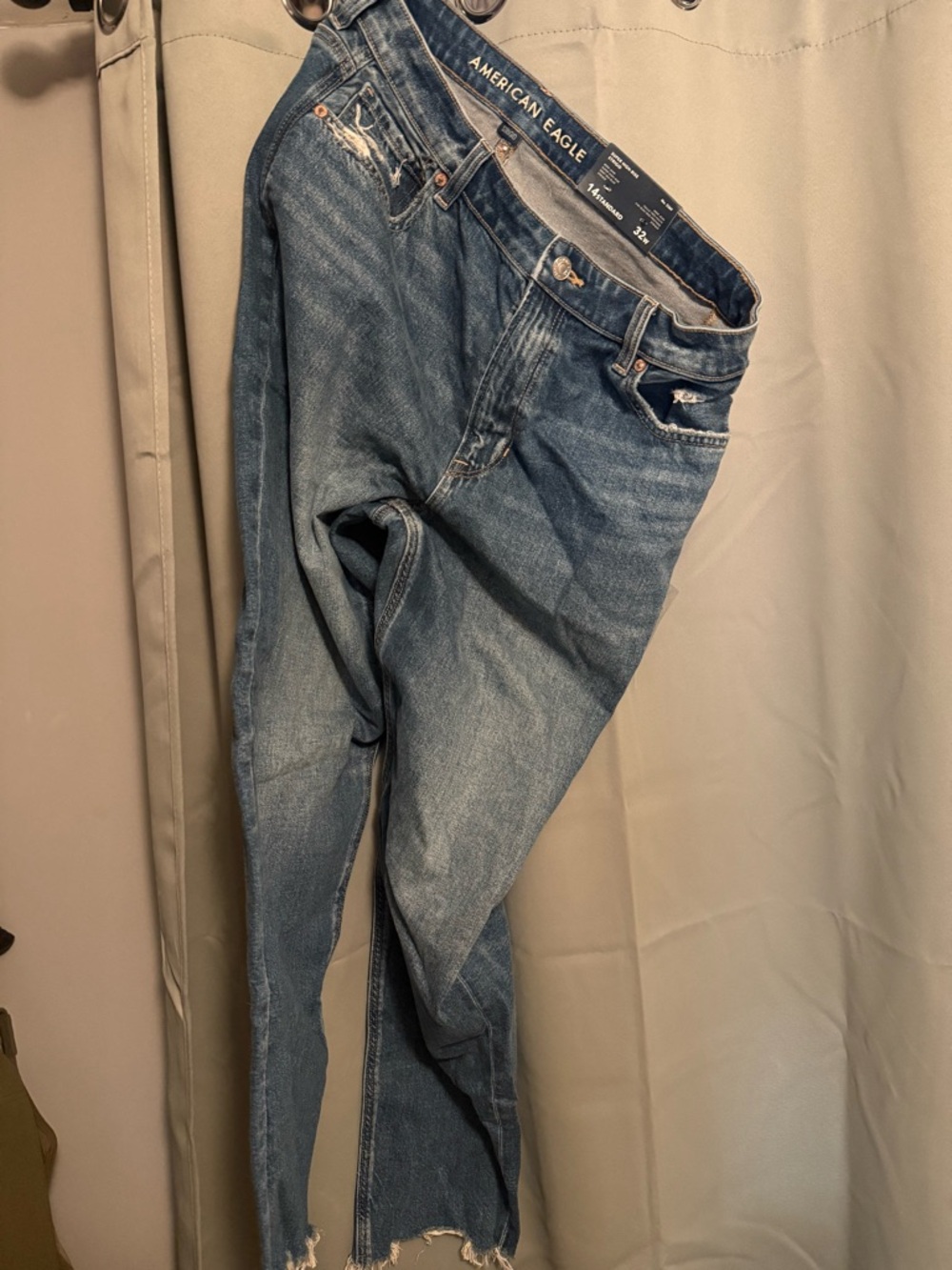 American Eagle Outfitters High-Rise Distressed Blue Jeans